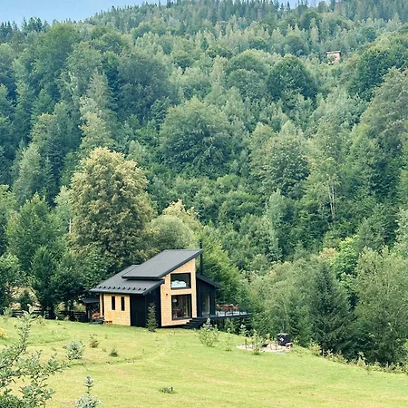 хатинка в горах *