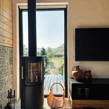 хатинка в горах *