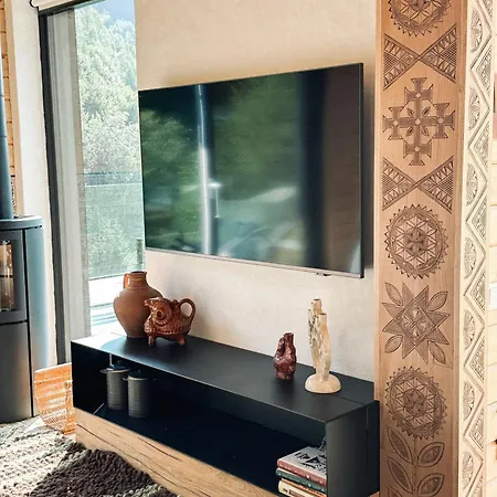 Chalet хатинка в горах