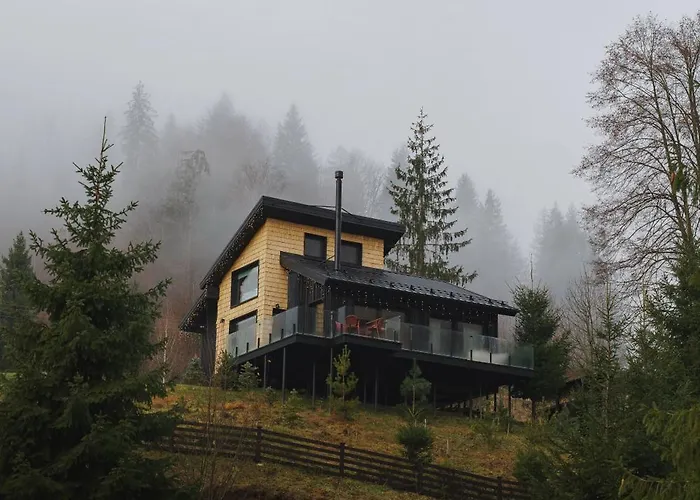 Chalet хатинка в горах